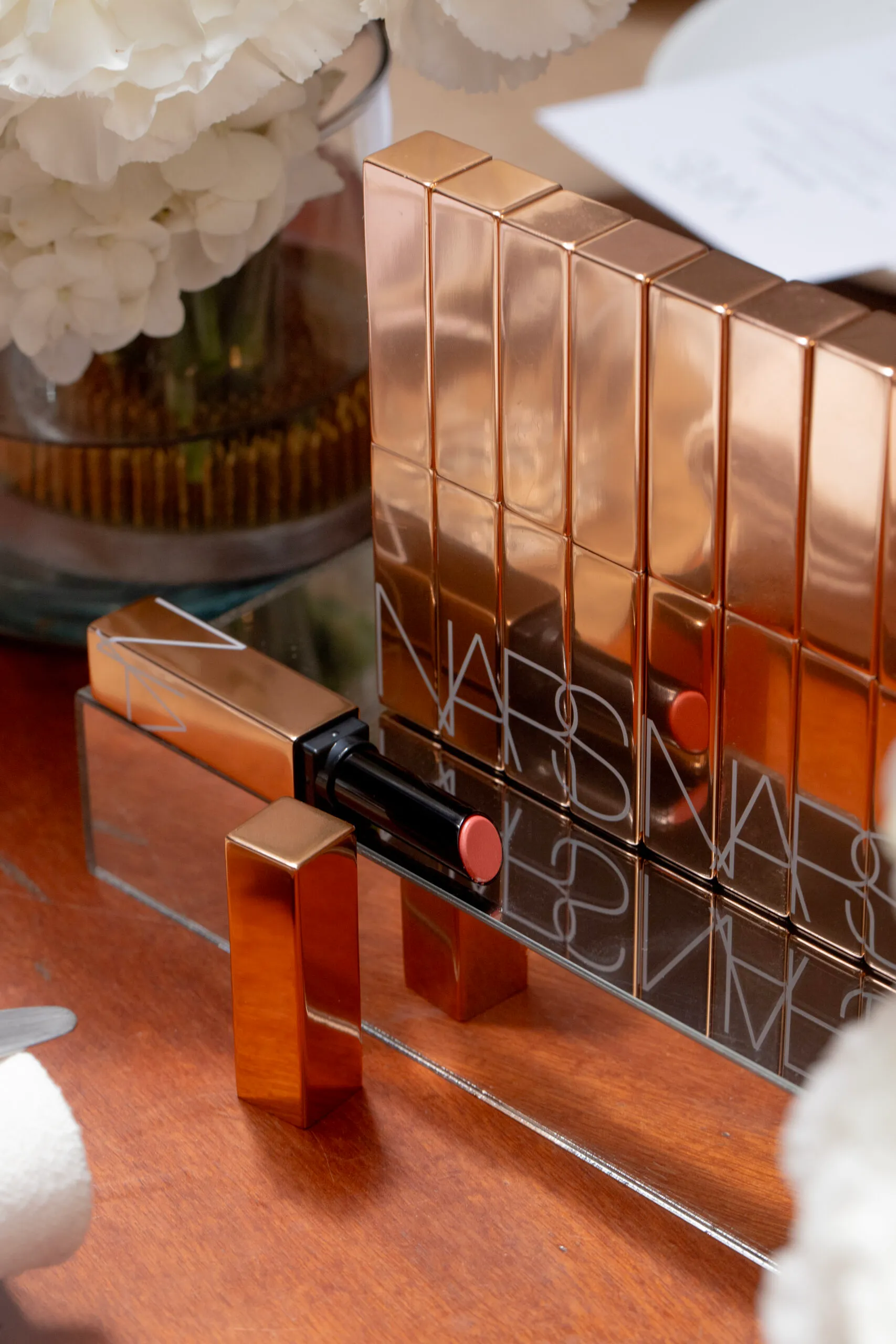 NARS batom.B pAghem